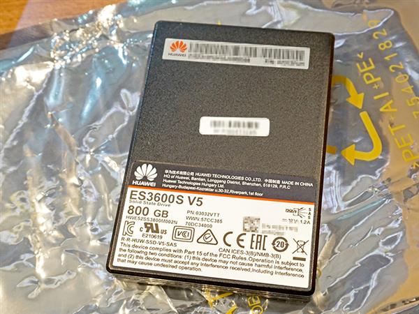 华为自研SSD硬盘开卖：2.2GB/s速度35PBW写不死